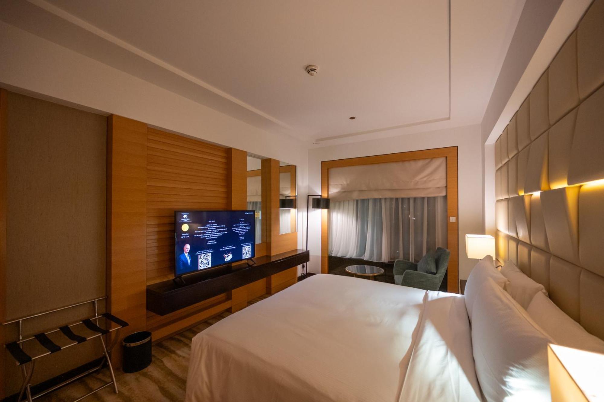 Hotel Doubletree By Hilton - Al Muroj Business Gate
